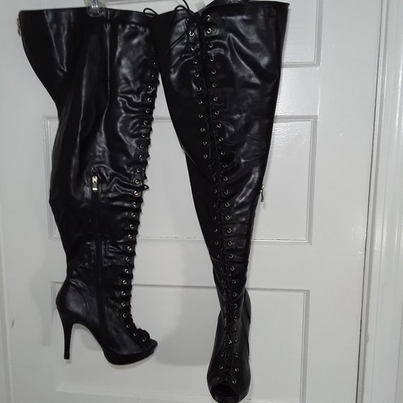 Free Reign Blk Vegan Wide Calf Lace-up Heel Boots - Picture 1 of 9